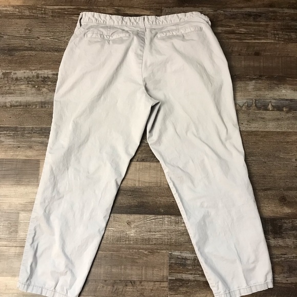 Khakis by Gap Skinny Boyfriend - Picture 2 of 3